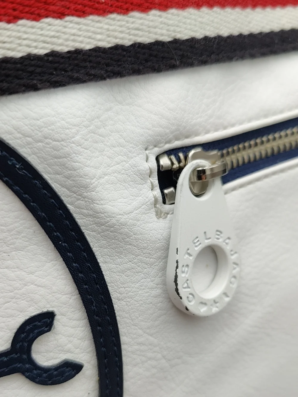 CASTELBAJAC Panse Shoulder Bag